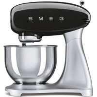 Smeg SMF01 800 W Çırpıcılı Siyah Standlı Mikser