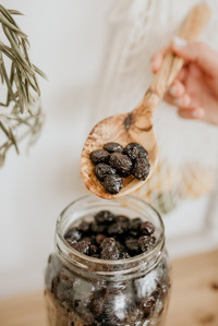 Foze Kuru Sele Az Tuzlu Siyah Zeytin Kavanoz 1.3 kg