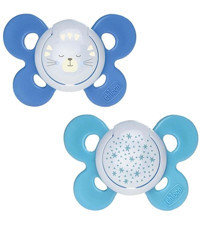 Chicco Physio Comfort 12 Ay+ Fosforlu Ortodontik Kiraz Uçlu Damaklı Silikon Emzik Mavi