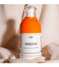 Gülbenatural 50 Faktör Tüm Ciltler İçin Nemlendirici Suya Dayanıklı Yüz ve Vücut Güneş Kremi 50 ml
