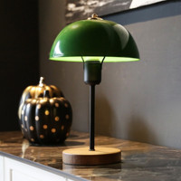 Art&Gift North Home Metal Başlıklı Yeşil Ahşap Ayaklı Abajur