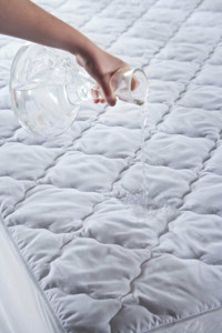 Doqu Home Comfyline Sıvı Geçirmez Kapitone Lastikli 150x200 cm Çift Kişilik Alez