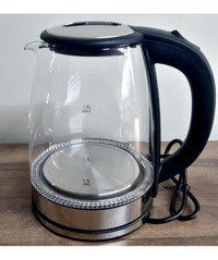 Crown Geseus Cam 1.8 lt 1500 W Işıklı Klasik Siyah Kettle