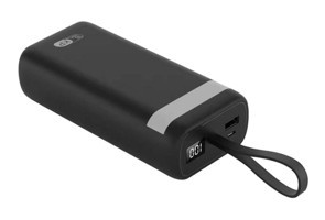 King Lunatech 30000 mAh Hızlı Şarjlı Işıklı Dijital Göstergeli Lightning Çoklu Bağlantılı Kablolu Powerbank Siyah