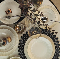 Kütahya Porselen Luz Form 52 Parça 12 Kişilik Desenli Porselen Yuvarlak Yemek Takımı