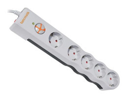 Tunçmatik Powersurge TSK6134 5'li Soket 1.5 Metre Kablosuz Tekli 1050 J Akım Korumalı Priz
