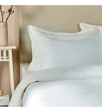 Marie Claire Ceneva Pamuklu 4 Mevsim 200 x 220 cm Çarşaflı Düz Çift Kişilik Nevresim Takımı Kırık Beyaz
