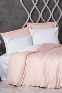 Cotton Box Melinda Saten 4 Mevsim 200 x 220 cm Çarşaflı Desenli Çift Kişilik Nevresim Takımı Pembe