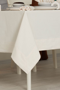 Tropikhome Peçeteli Bordürlü Pamuk-Polyester 160x220 cm Dikdörtgen Masa Örtüsü Krem
