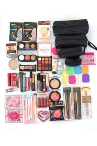 Roesia Rose Cosmetics Gelin 55 Parça Çeyiz 03 Koyu Ton Kutulu Makyaj Seti