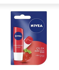 Nivea Çilekli Yetişkin Dudak Nemlendirici Balm 4.8 gr