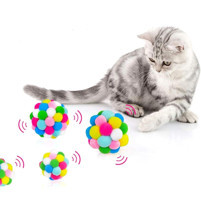 Maroken Tüylü Yakalama Yavru-Yetişkin Top Kedi Oyuncağı