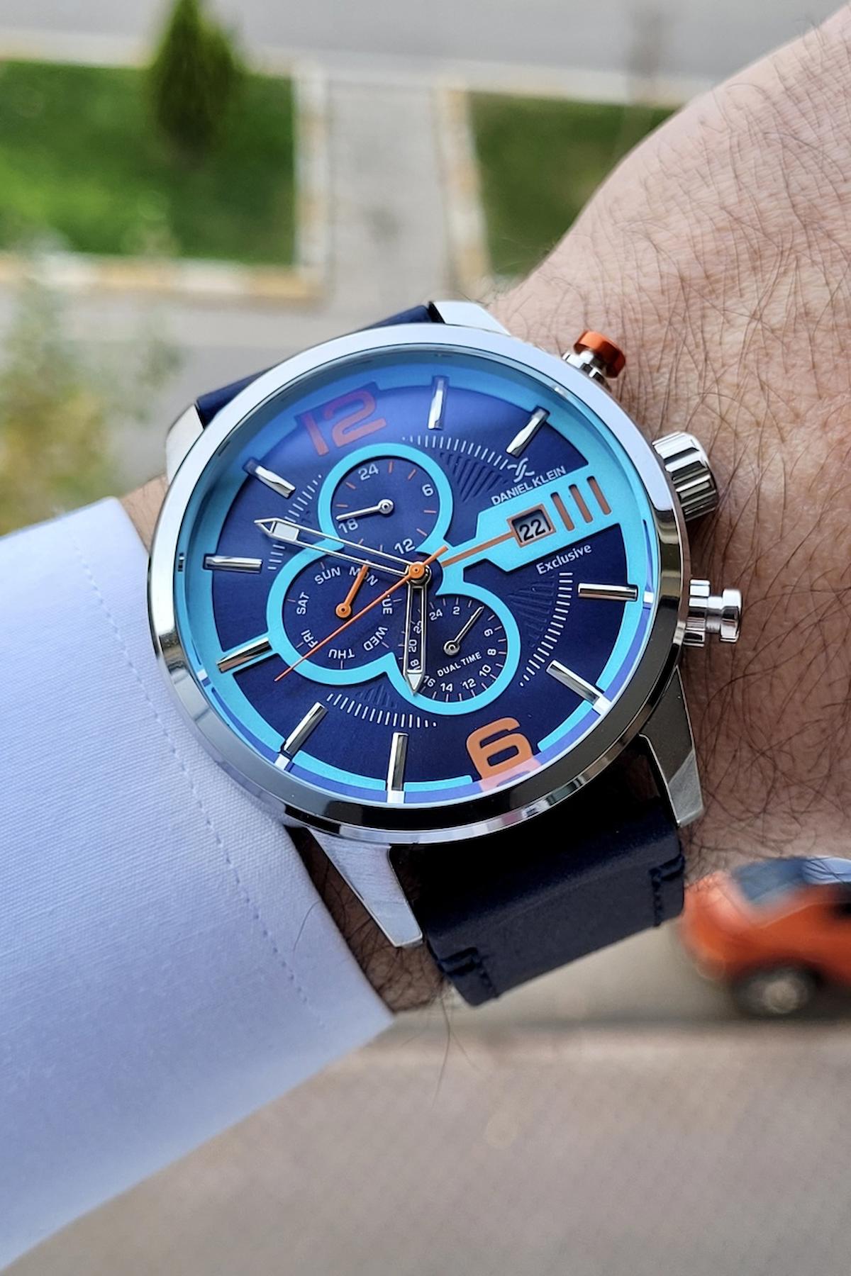 Daniel Klein DKISTE299 Takvimli 42 mm Lacivert Deri Kordon Analog Erkek Kol Saati