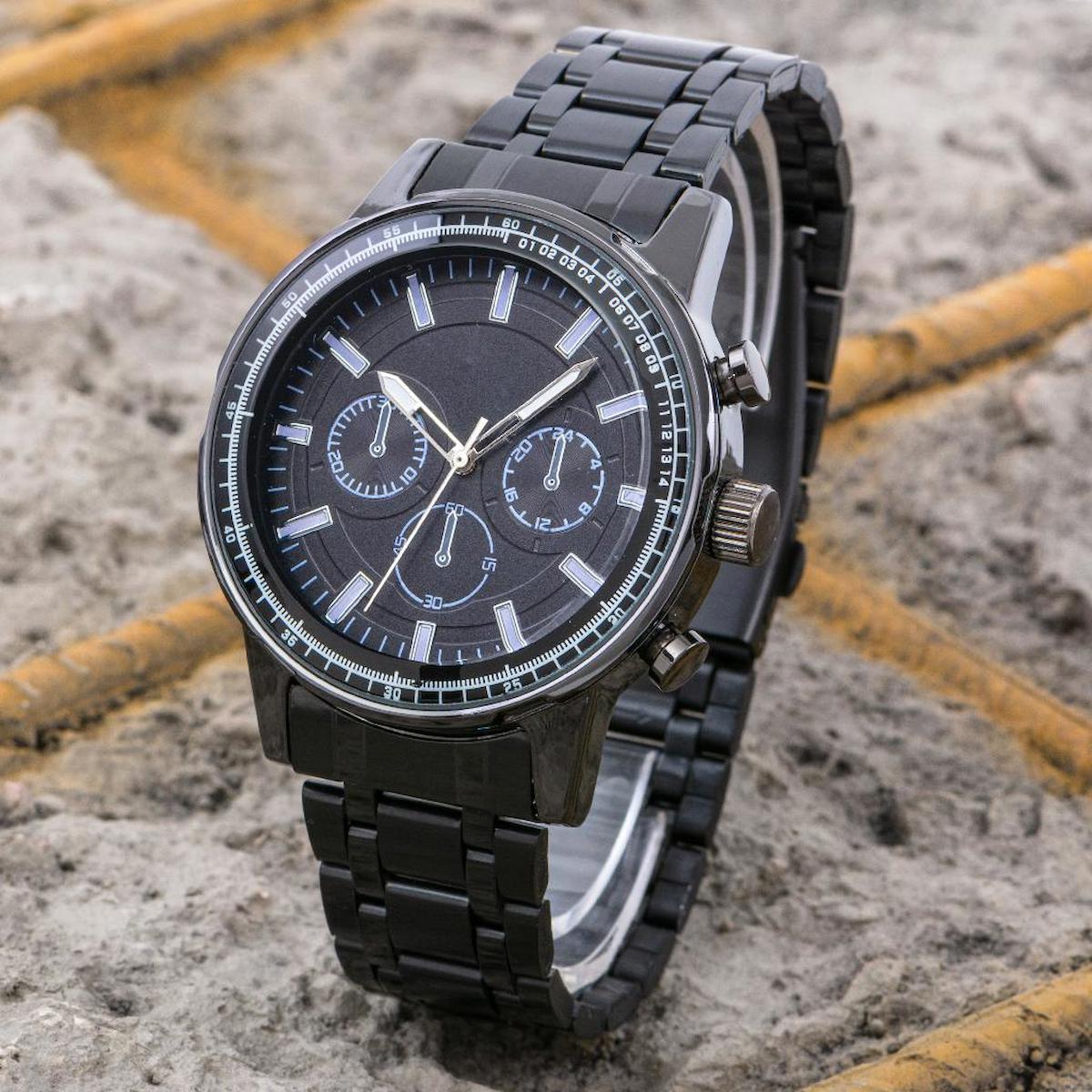Saattino ST-304205 Takvimli Siyah Çelik Kordon Analog Erkek Kol Saati