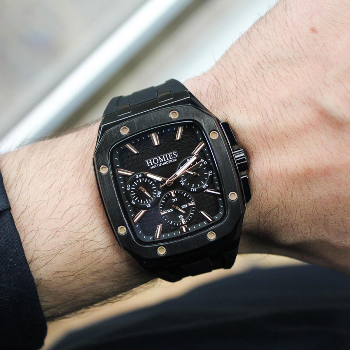 Homies HM24057S01-3 Pusulalı Takvimli Siyah Silikon Kordon Analog Erkek Kol Saati