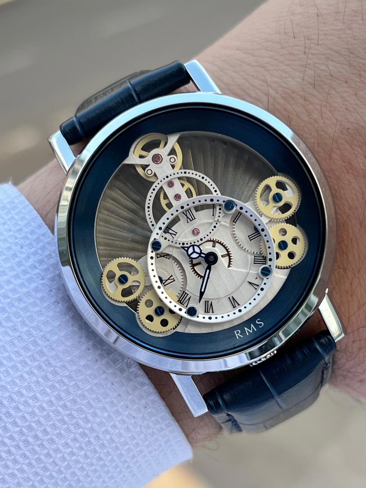 Romanson AG1355.12 Gri Deri Kordon Analog Erkek Kol Saati