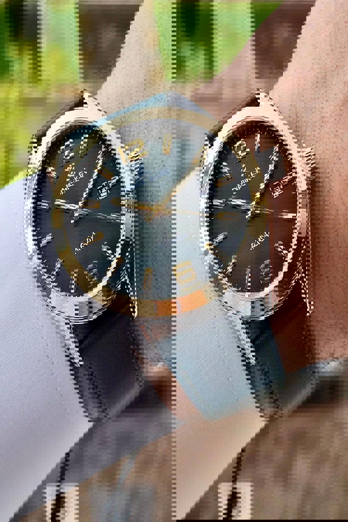 Daniel Klein DKISTE1175 Takvimli 42 mm Yeşil Deri Kordon Analog Erkek Kol Saati