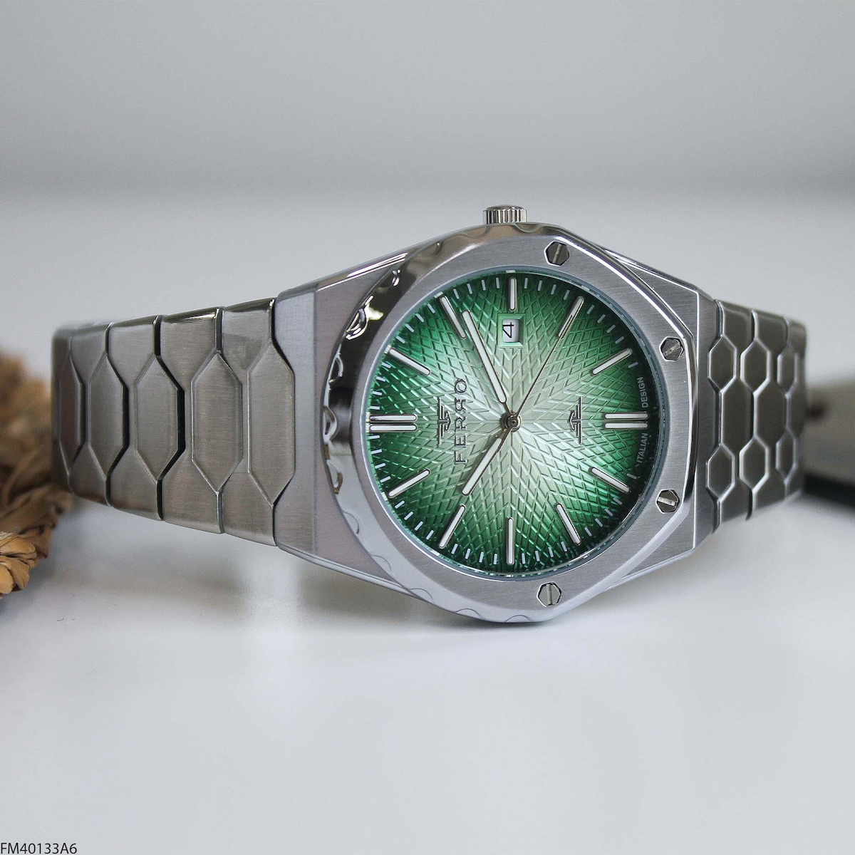 Ferro FM40133A6 Takvimli 41 mm Çelik Kordon Analog Erkek Kol Saati