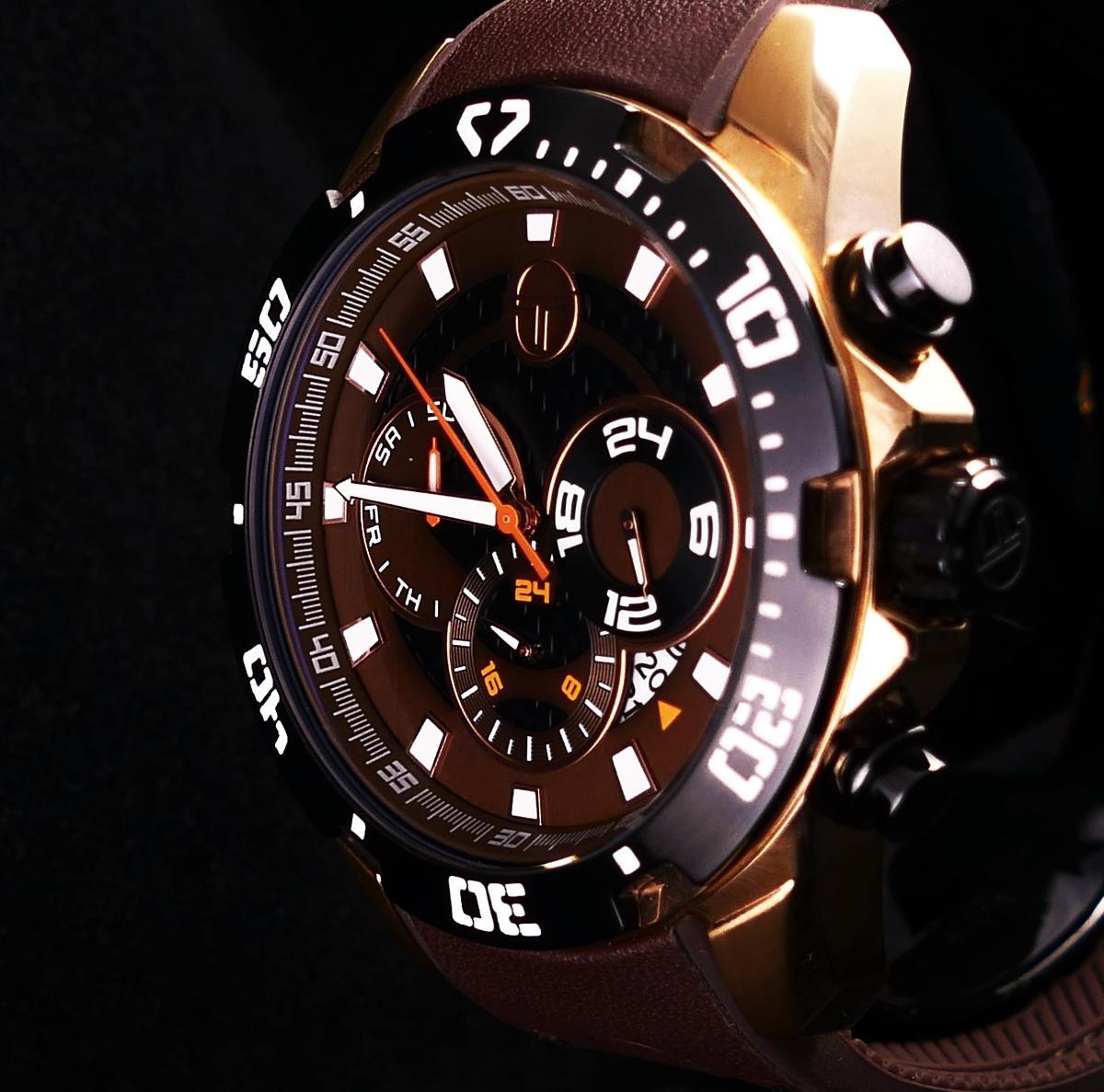 Sergio Tacchini ST.5.161.03 Takvimli 55 mm Kahverengi Silikon Kordon Analog Kol Saati