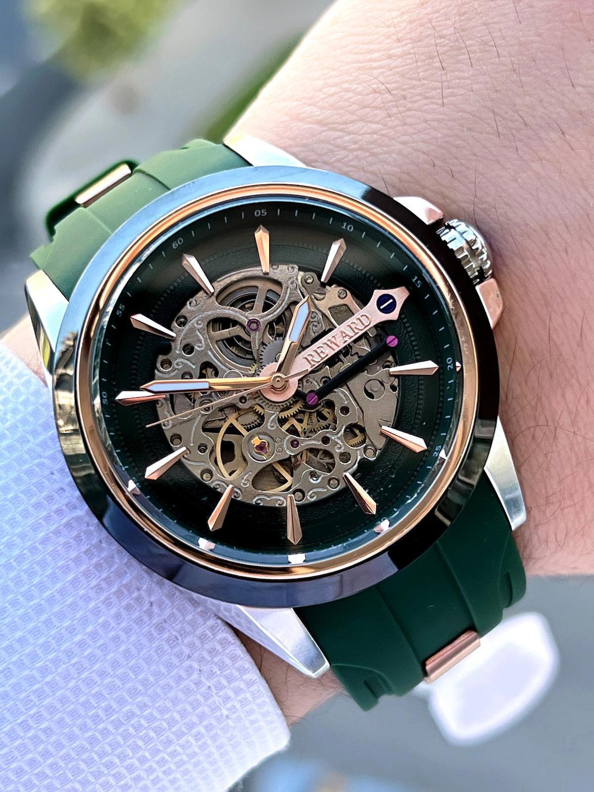 Reward EA.144597 46 mm Yeşil Silikon Kordon Analog Erkek Kol Saati