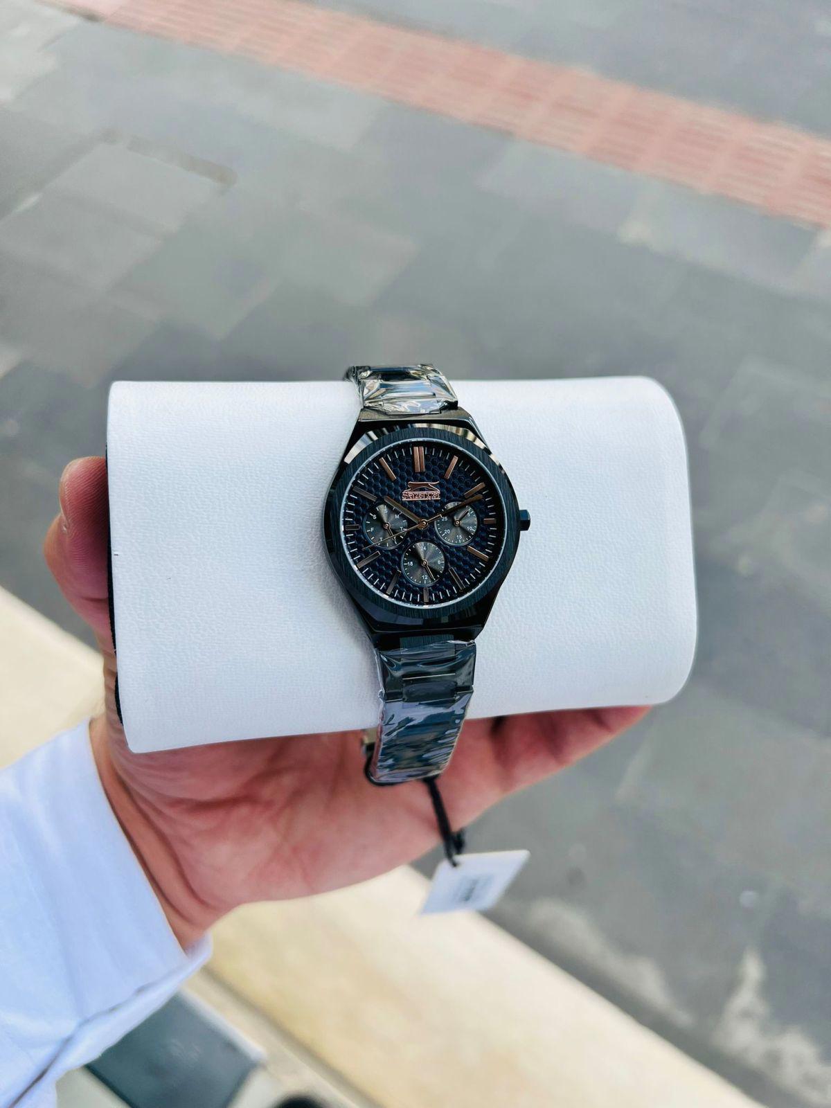 Slazenger SL.09.2138.4.3 Takvimli 36 mm Siyah Çelik Kordon Analog Kadın Kol Saati