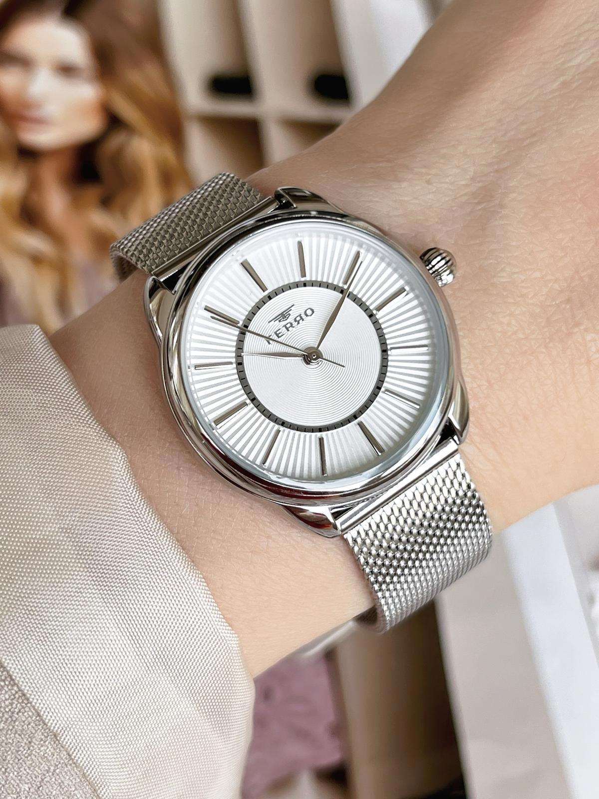 Ferro 21152 36 mm Gri Hasır Kordon Analog Kadın Kol Saati