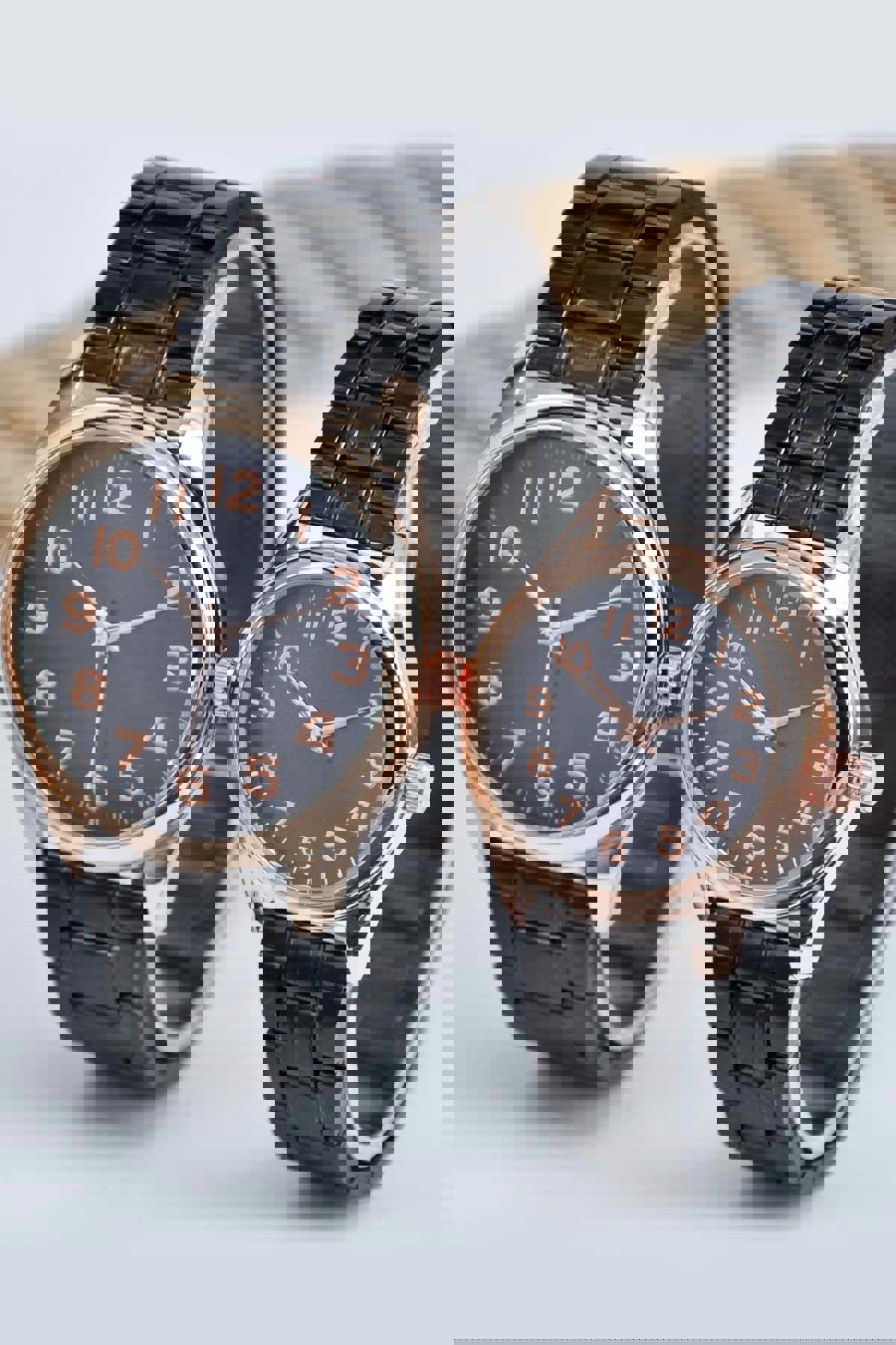 Sonsuzsaat SU-681 38 mm Siyah Metal Kordon Analog Kadın Kol Saati