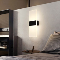 Triolux Muur Tekli Akrilik LED Aplik Beyaz