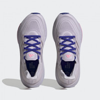 Adidas Ultraboost Light HP9206 Ortopedik Bağcıklı Kadın Koşu Ayakkabısı Beyaz