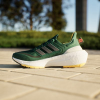 Adidas Ultraboost Light IE5831 Ortopedik Bağcıklı Kadın Koşu Ayakkabısı Yeşil
