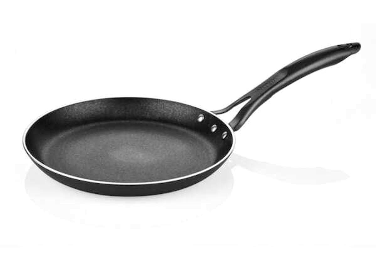 Novac Samuray NPA-YTV-SK-26 Plastik Saplı Teflon 26 cm Krep Tava Siyah