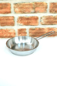 Elegancev Kapsül Taban Metal Saplı Çelik 20 cm Kızartma Tava Gri