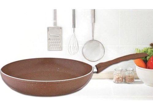 Kahramanlar Ahşap Saplı Granit Döküm 32 cm Düz Tava Krem