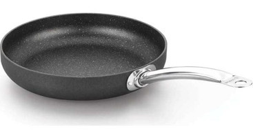 Korkmaz Proline Nero A1254 Çelik Saplı Teflon 28 cm Düz Tava Siyah