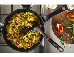 Tefal 2X XL Intense C38402 Plastik Saplı Alüminyum 20 cm Düz Tava Siyah