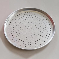 Piyop Delikli Çelik 32 cm Pizza Tava Gri