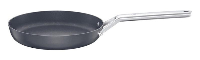 Fiskars Fk-1066946 Çelik Saplı Alüminyum 24 cm Düz Tava Gri