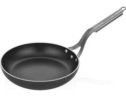 Altınbaşak Lazzetti Satina A 110 ST 32 Çelik Saplı Döküm 32 cm Sote Tava Siyah