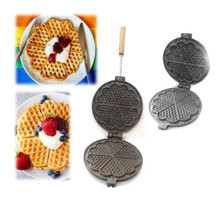 Piyop Ahşap Saplı Döküm 19x16 cm Waffle Tava Gri