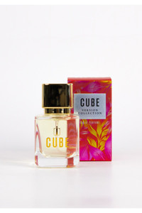 Teona Cube Special Design EDP Çiçeksi-Fresh-Meyveli Kadın Parfüm 30 ml