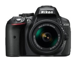 Nikon D5300 18-55 mm Full HD DSLR Dijital Fotoğraf Makinesi Siyah
