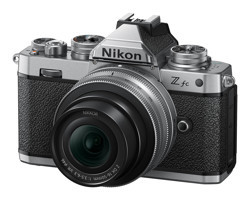 Nikon Z Fc 16-50 mm 4K Aynasız Dijital Fotoğraf Makinesi Gümüş