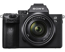 Sony A7 Iıı 28-70 mm Full HD Aynasız Dijital Fotoğraf Makinesi Siyah