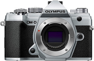 Olympus Om-D E-M5 Mark Iıı 4K Aynasız Dijital Fotoğraf Makinesi Beyaz-Siyah