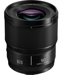 Panasonic Lumix 50 mm f/1.8 Macro Lens