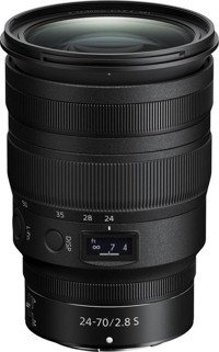 Nikon Nikkor 24-70 mm f/2.8 Macro Lens