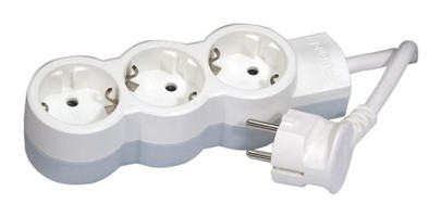 Legrand 695002 3'lü Soket 1.5 metre USB Kablolu Çiftli Akım Korumalı Priz