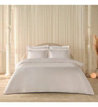 Komfort Home White Collection Pamuk Dört Mevsim 200x220 cm Çarşaflı Lastiksiz Düz Çift Kişilik Nevresim Takımı Beyaz