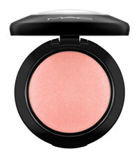 Mac New Romance Creating Light and Shiny Color Parlak Krem Allık
