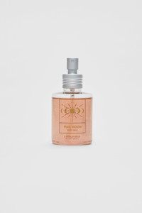 Stradivarius Pink Moon Meyvemsi Kadın Vücut Spreyi 100 ml